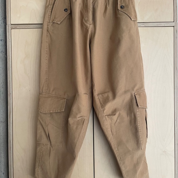 Maria Cher Co-ord Set in Khaki - Picture 4 of 16
